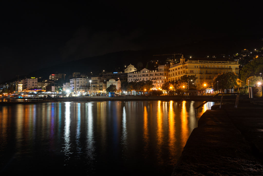 Image gallery image