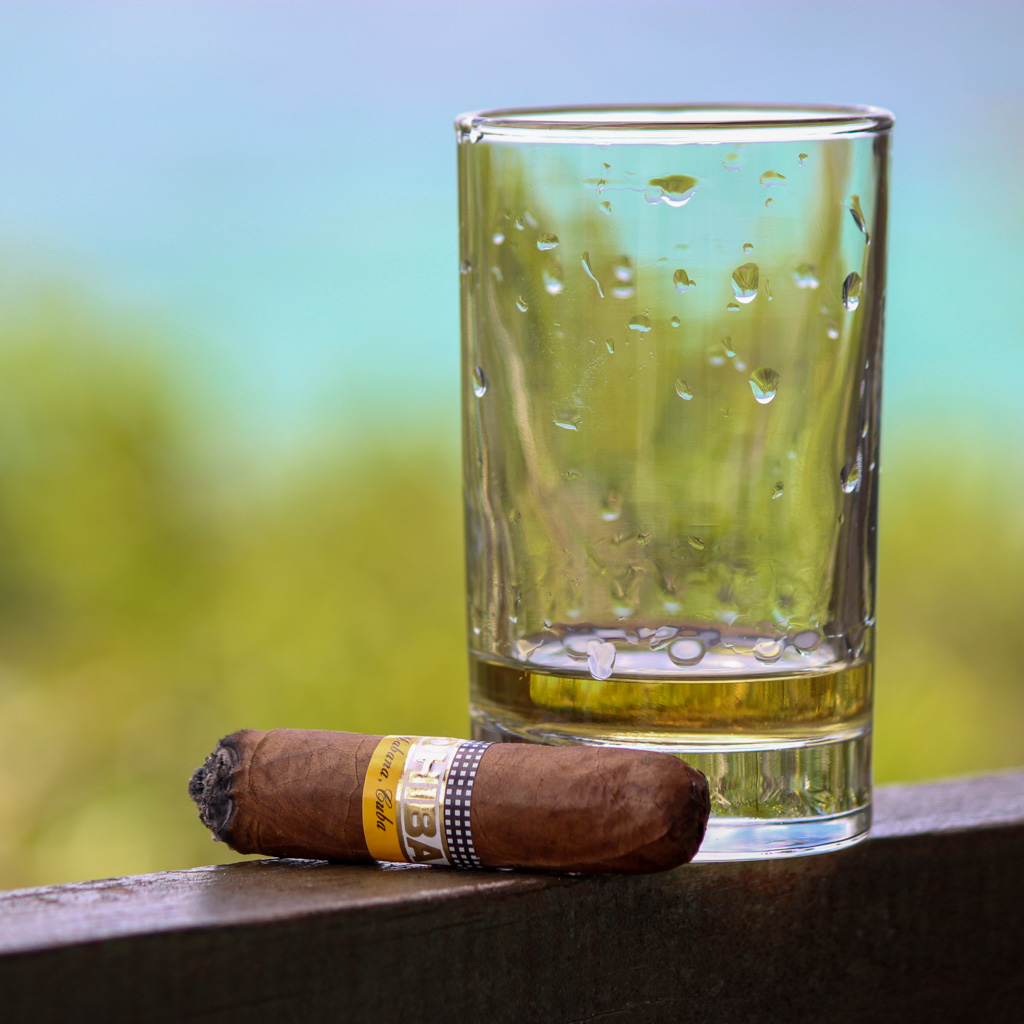 Schreiende Kubaner und Hexen