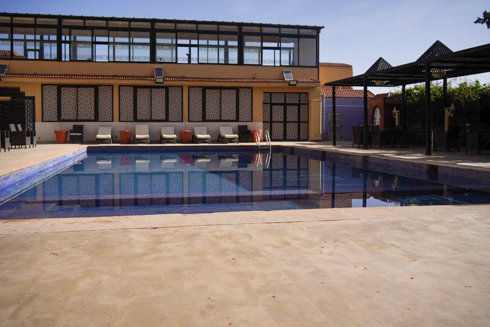 Image gallery image