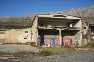 Image gallery image