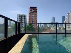 Image gallery image