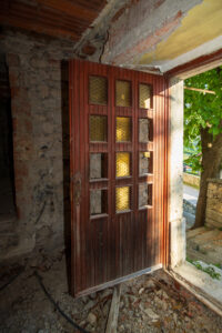 Image gallery image