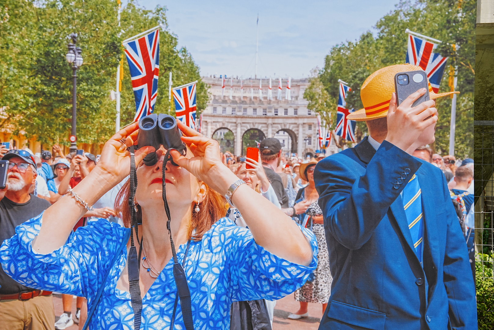 So British! Das Festival La Gacilly-Baden Photo verwandelt die Stadt in ein bisserl England