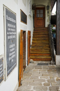 Image gallery image