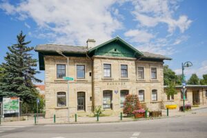 Image gallery image
