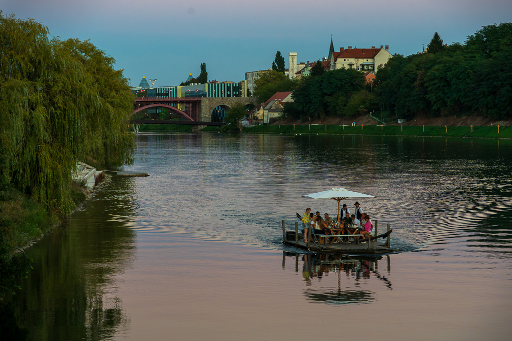 Zwischen Stufen und Streetfood: Ein Tag zwischen Graz und Maribor