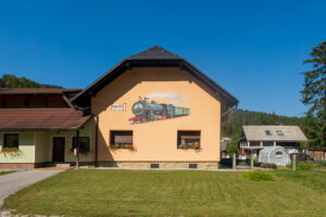 Image gallery image